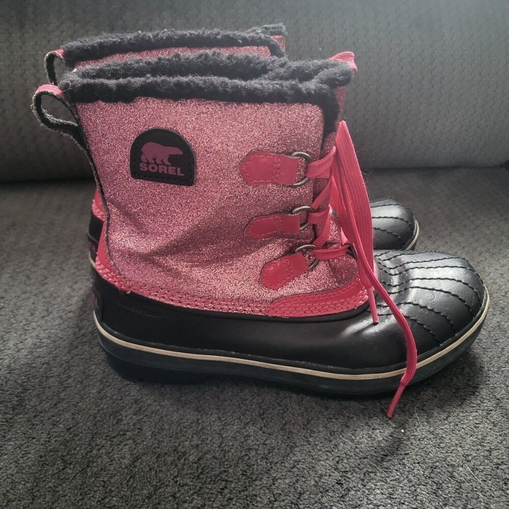 Girls Sorel & Ugg Winter Boots Size 3